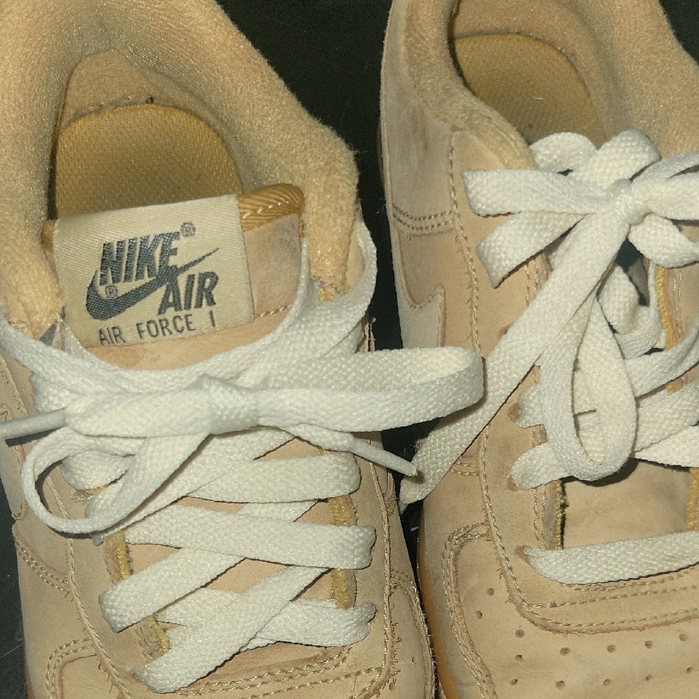 Boys Nike Air Force 1 Tan Sneakers